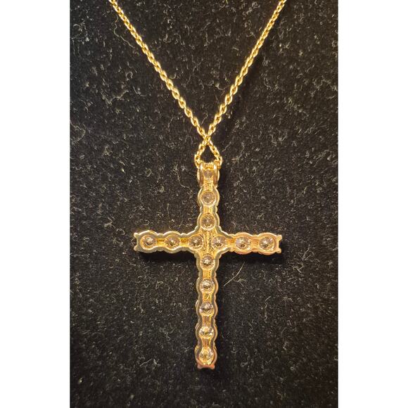 Vintage Diamonique Cross necklace - Picture 8 of 11